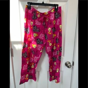 Warner Bros Tweety Bird Cropped Lounge Pajama Pants Pink Leopard Size L